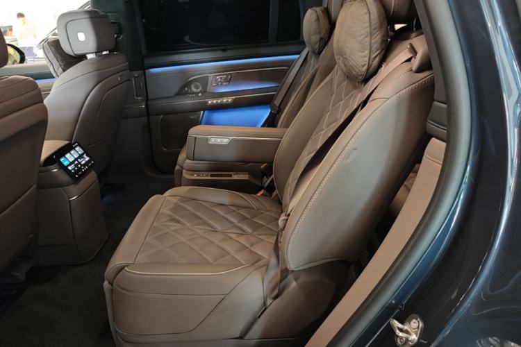 Used Nio ES8 2026 Model 6-seat Executive Signature Edition Left Rear Seat