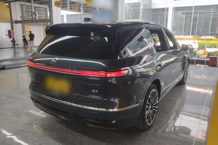Used Nio ES8 2026 Model 6-seat Executive Signature Edition Rear Right 45 Deg