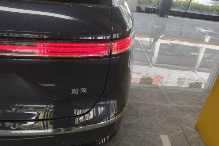 Used Nio ES8 2026 Model 6-seat Executive Signature Edition Right Rear Taillight