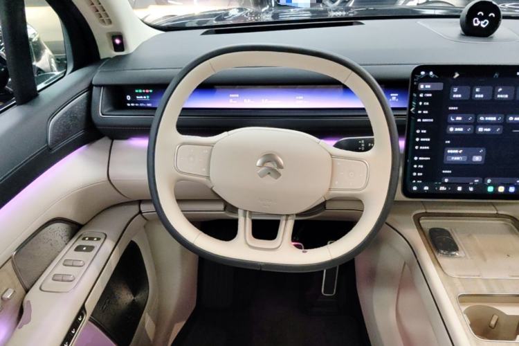 Used Nio ES8 2026 Model 6-seat Executive Signature Edition Steering Wheel