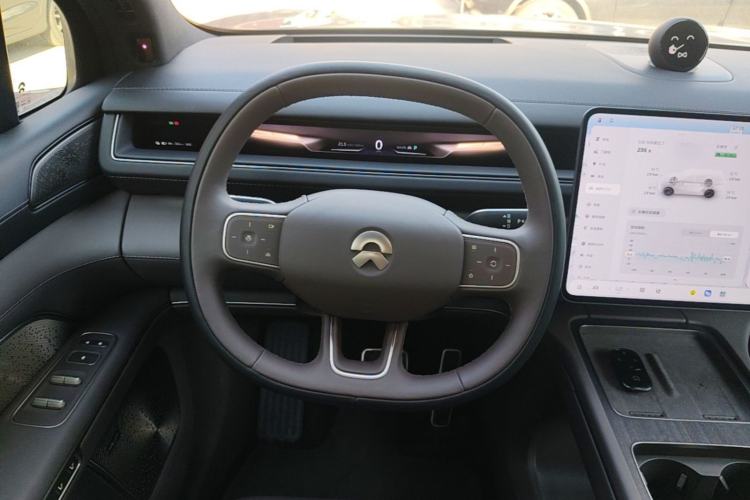 Used Nio ES8 2026 Model 6-seat Executive Luxury Edition Steering Wheel