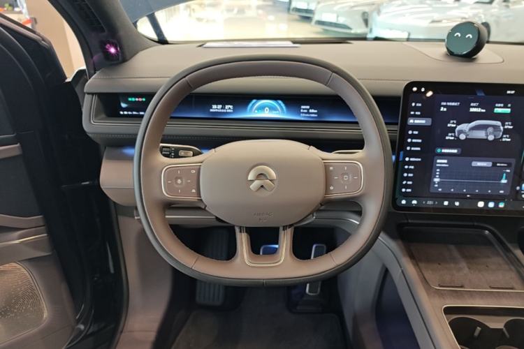 Used Nio ES8 2026 Model 6-seat Executive Signature Edition Steering Wheel