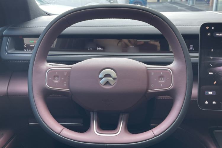 Used Nio ES8 2026 Model 6-seat Executive Signature Edition Steering Wheel