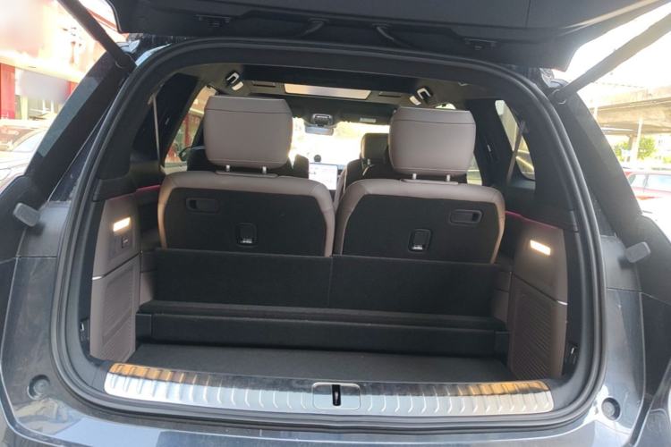 Used Nio ES8 2026 Model 6-seat Executive Luxury Edition Trunk