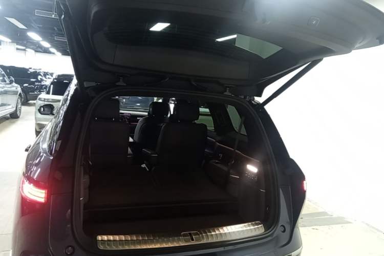 Used Nio ES8 2026 Model 6-seat Executive Luxury Edition Trunk