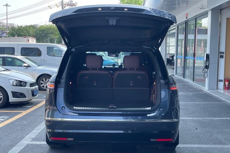 Used Nio ES8 2026 Model 6-seat Executive Signature Edition Trunk