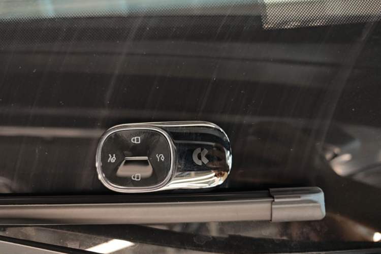 Used Nio ES8 2026 Model 6-seat Executive Signature Edition Vehicle Key