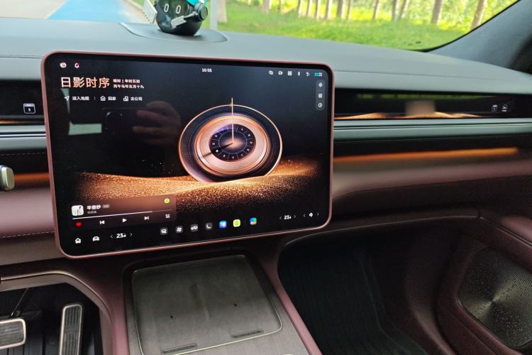 Used Nio ES8 2026 Model 6-seat Executive Signature Edition Audio And AC Panel