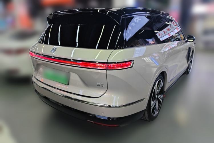 Used Nio ES8 2026 Model 7-seat Executive Luxury Edition Rear Right 45 Deg