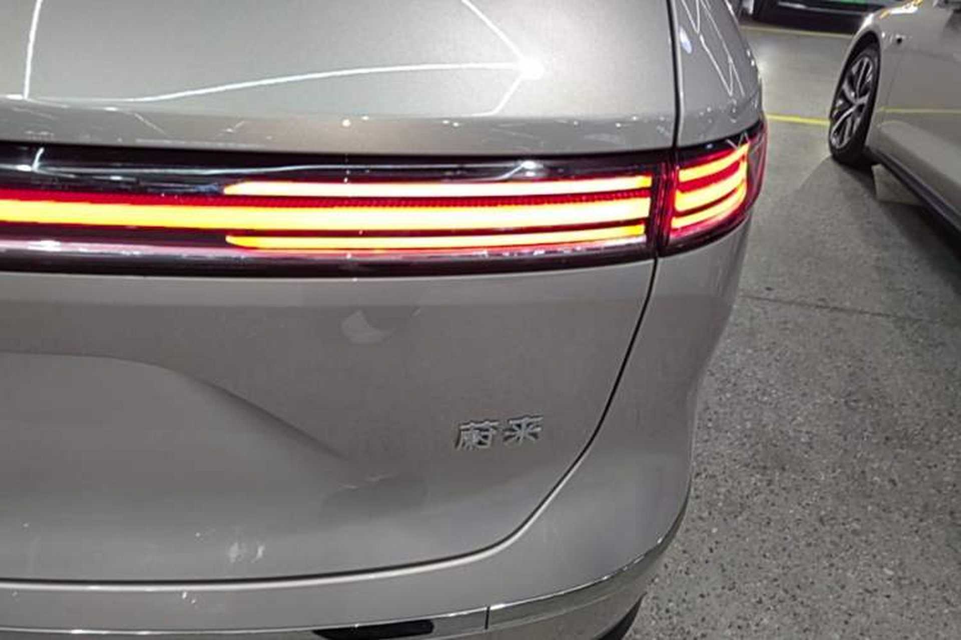 Used Nio ES8 2026 Model 6-seat Executive Signature Edition Right Rear Taillight