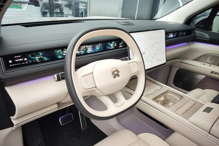Used Nio ES8 2026 Model 6-seat Executive Luxury Edition Steering Wheel