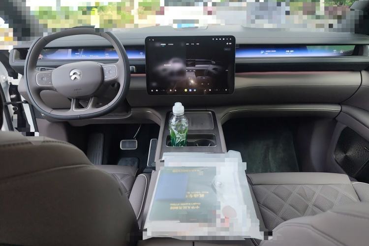 Used Nio ES8 2026 Model 6-seat Executive Luxury Edition Center Console