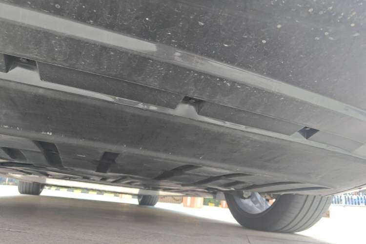 Used Nio ES8 2026 Model 6-seat Executive Signature Edition Chassis Rear