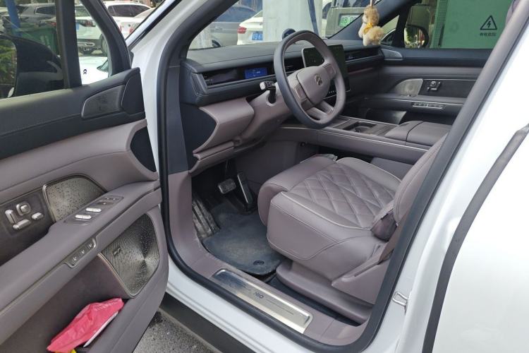 Used Nio ES8 2026 Model 6-seat Executive Luxury Edition Driver Seat