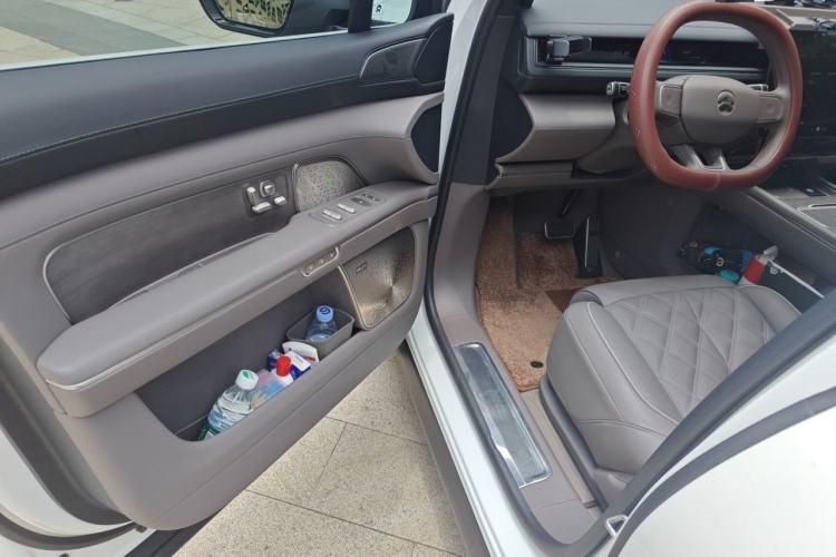 Used Nio ES8 2026 Model 6-seat Executive Signature Edition Driver Seat