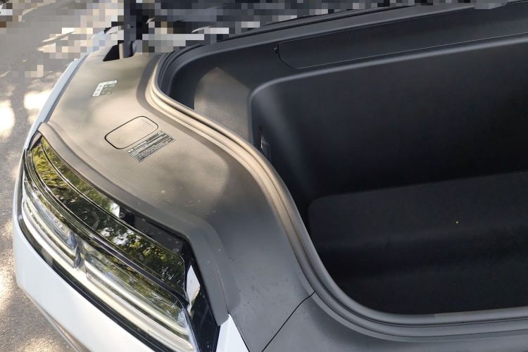 Used Nio ES8 2026 Model 6-seat Executive Luxury Edition Engine Bay Right