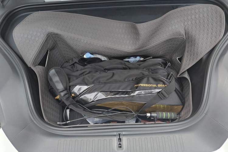 Used Nio ES8 2026 Model 6-seat Executive Signature Edition Engine Bay