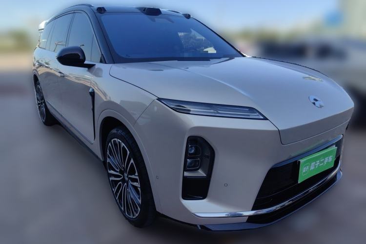 Used Nio ES8 2026 Model 6-seat Executive Signature Edition Front Right 45 Deg