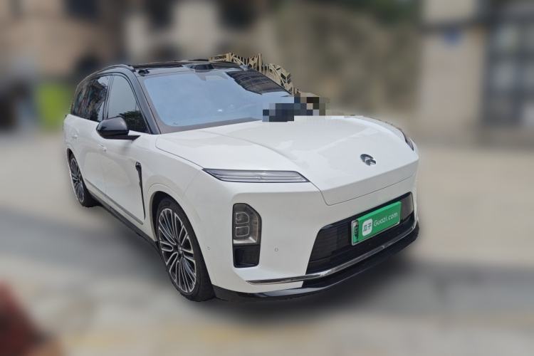 Used Nio ES8 2026 Model 6-seat Executive Signature Edition Front Right 45 Deg