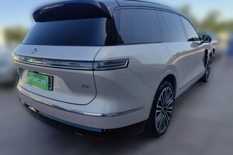 Used Nio ES8 2026 Model 6-seat Executive Signature Edition Rear Right 45 Deg