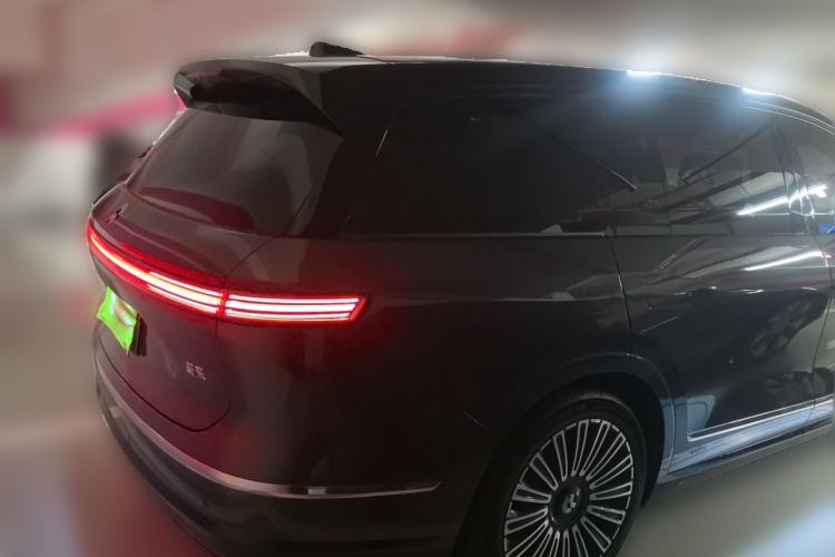 Used Nio ES8 2026 Model 6-seat Executive Luxury Edition Rear Right 45 Deg
