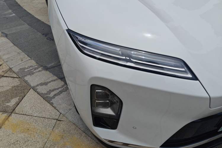 Used Nio ES8 2026 Model 6-seat Executive Signature Edition Right Front Headlight