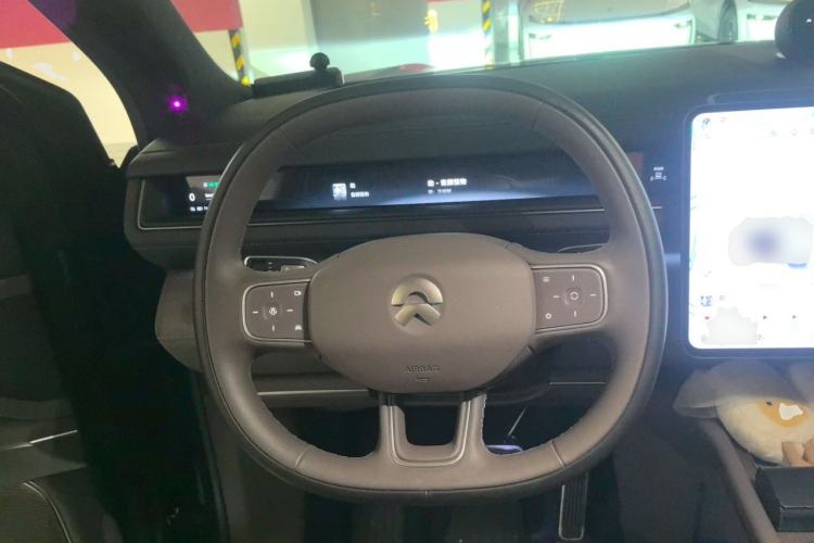 Used Nio ES8 2026 Model 6-seat Executive Luxury Edition Steering Wheel