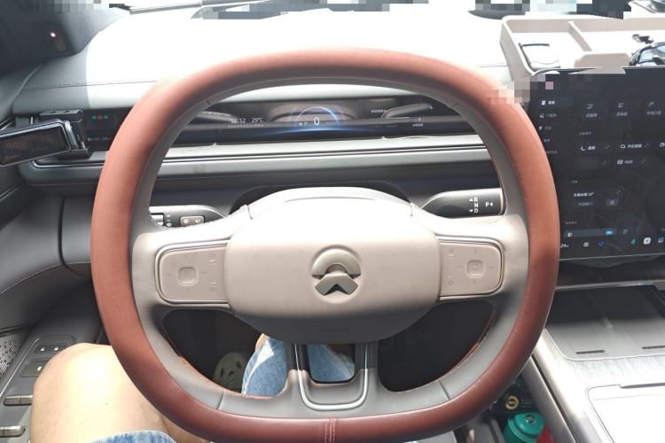 Used Nio ES8 2026 Model 6-seat Executive Signature Edition Steering Wheel