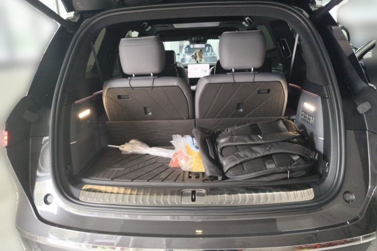 Used Nio ES8 2026 Model 6-seat Executive Luxury Edition Trunk