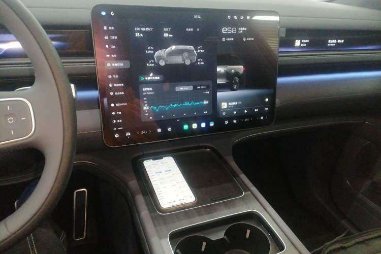 Used Nio ES8 2026 Model 6-seat Executive Luxury Edition Audio And AC Panel