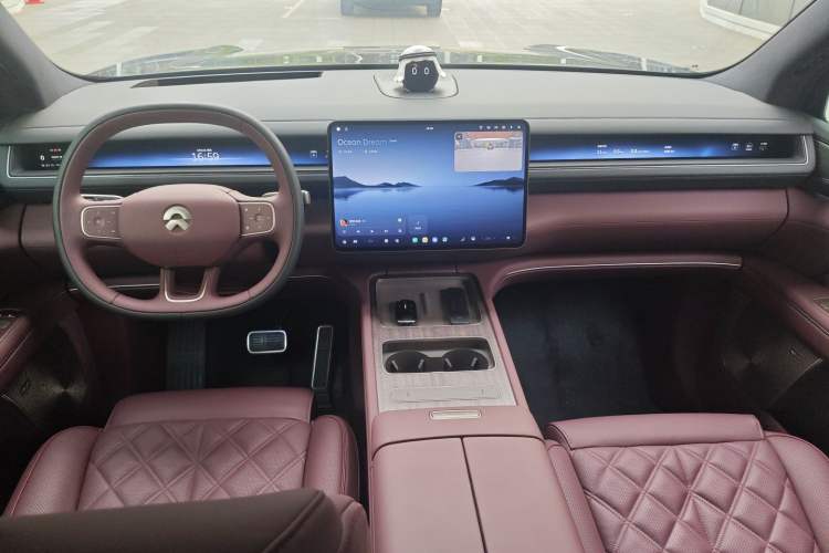 Used Nio ES8 2026 Model 6-seat Executive Signature Edition Center Console