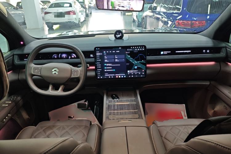 Used Nio ES8 2026 Model 6-seat Executive Luxury Edition Center Console