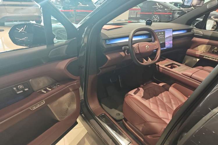 Used Nio ES8 2026 Model 6-seat Executive Signature Edition Driver Seat