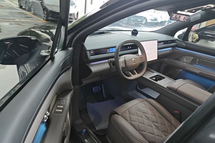 Used Nio ES8 2026 Model 6-seat Executive Signature Edition Driver Seat