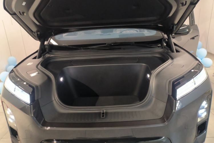 Used Nio ES8 2026 Model 6-seat Executive Luxury Edition Engine Bay