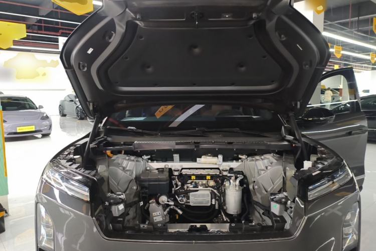 Used Nio ES8 2026 Model 6-seat Executive Signature Edition Engine Bay