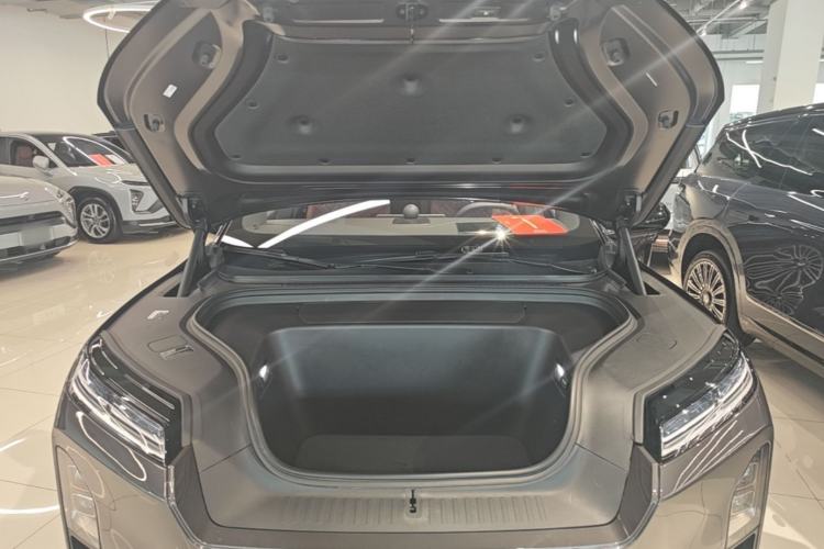 Used Nio ES8 2026 Model 6-seat Executive Signature Edition Engine Bay