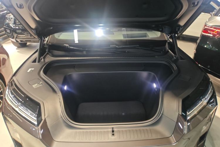 Used Nio ES8 2026 Model 6-seat Executive Luxury Edition Engine Bay