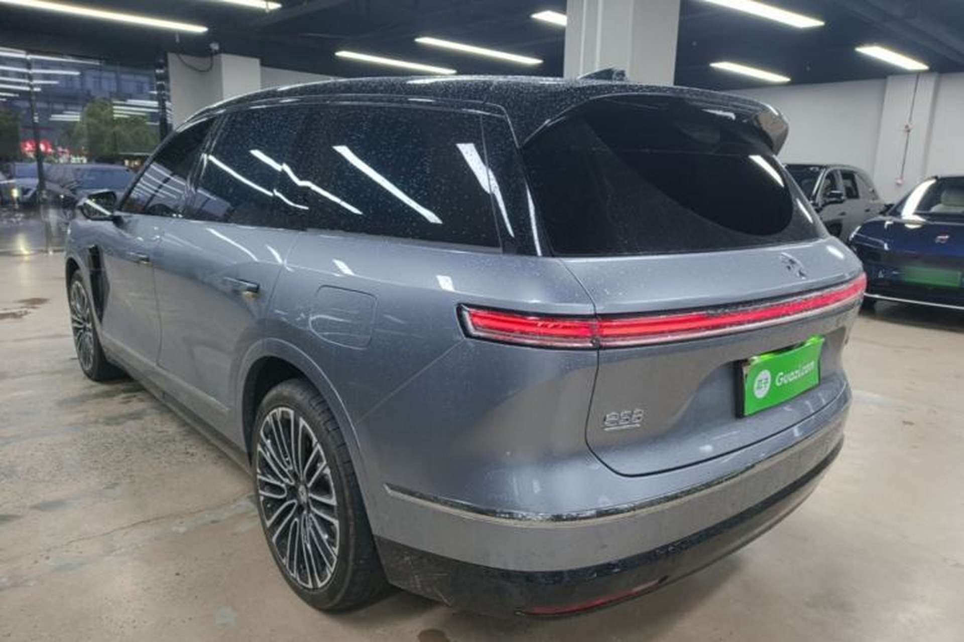 Used Nio ES8 2026 Model 6-seat Executive Signature Edition Exterior 2