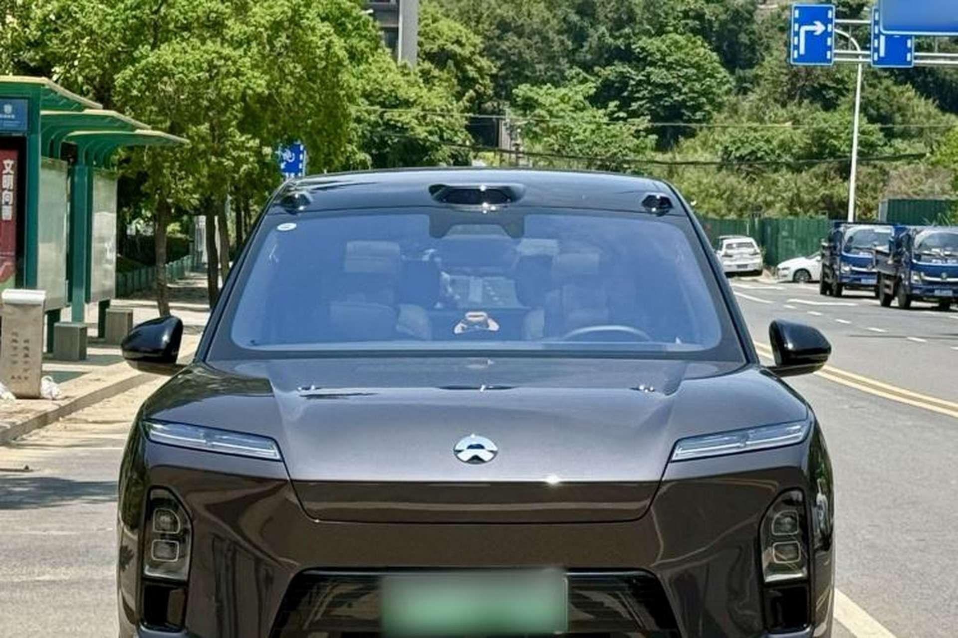 Used Nio ES8 2026 Model 6-seat Executive Luxury Edition Exterior 2