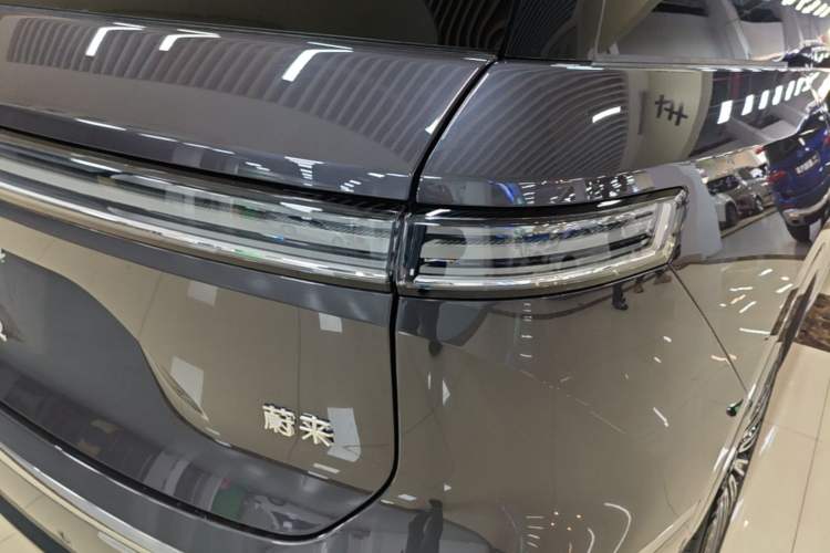 Used Nio ES8 2026 Model 6-seat Executive Luxury Edition Exterior 3