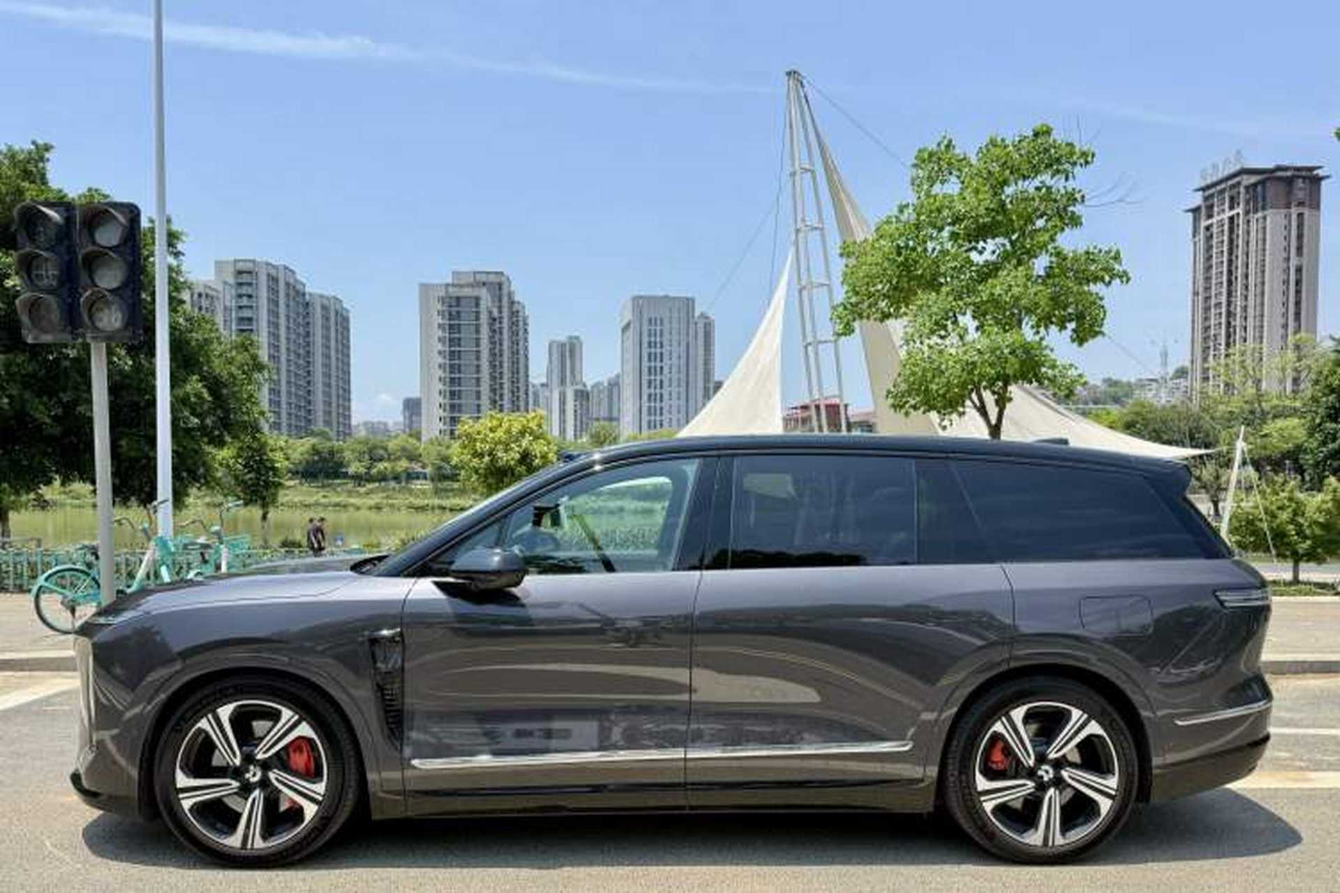 Used Nio ES8 2026 Model 6-seat Executive Luxury Edition Exterior 3