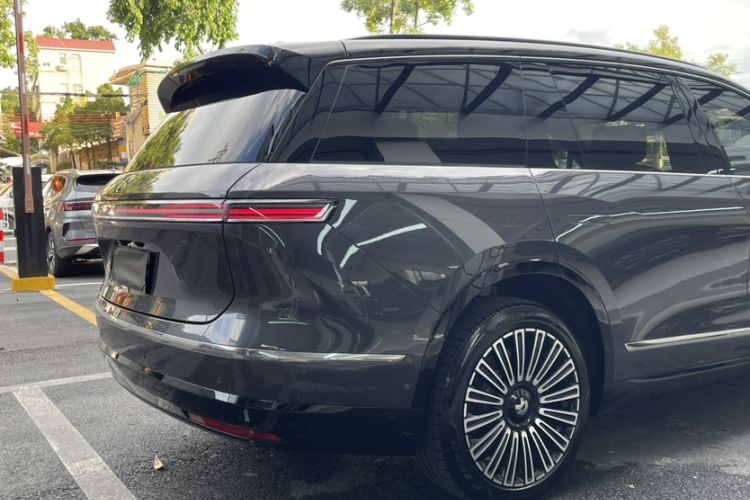 Used Nio ES8 2026 Model 6-seat Executive Luxury Edition Exterior 4