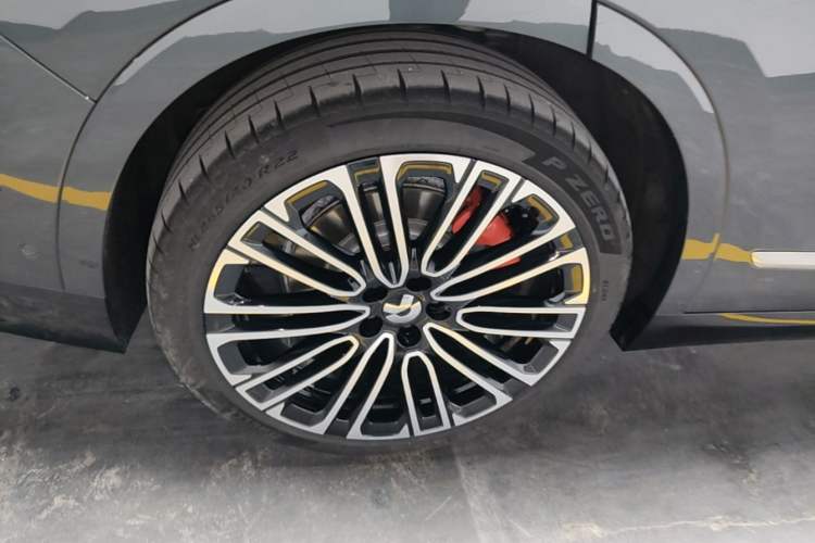 Used Nio ES8 2026 Model 6-seat Executive Signature Edition Exterior 5