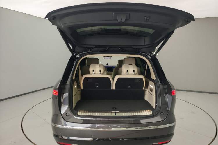 Used Nio ES8 2026 Model 6-seat Executive Luxury Edition Exterior 9