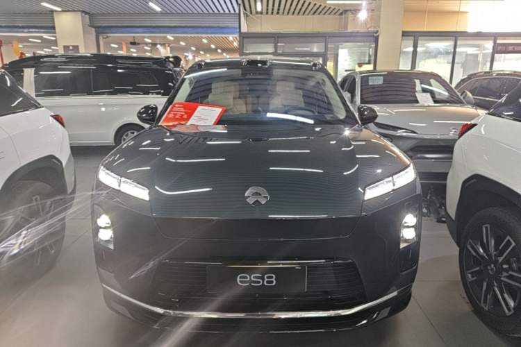 Used Nio ES8 2026 Model 6-seat Executive Signature Edition Front