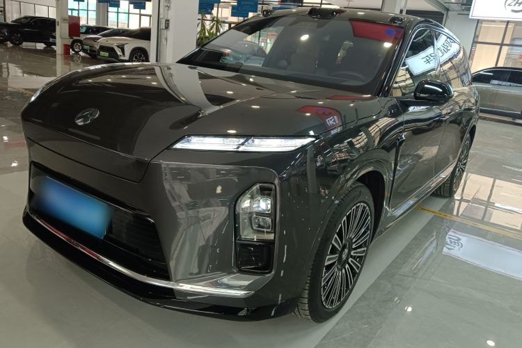 Used Nio ES8 2026 Model 6-seat Executive Luxury Edition Front Left 45 Deg