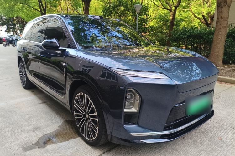 Used Nio ES8 2026 Model 6-seat Executive Signature Edition Front Right 45 Deg