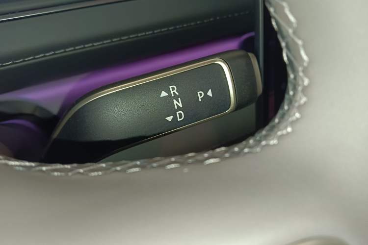 Used Nio ES8 2026 Model 6-seat Executive Luxury Edition Gear Lever