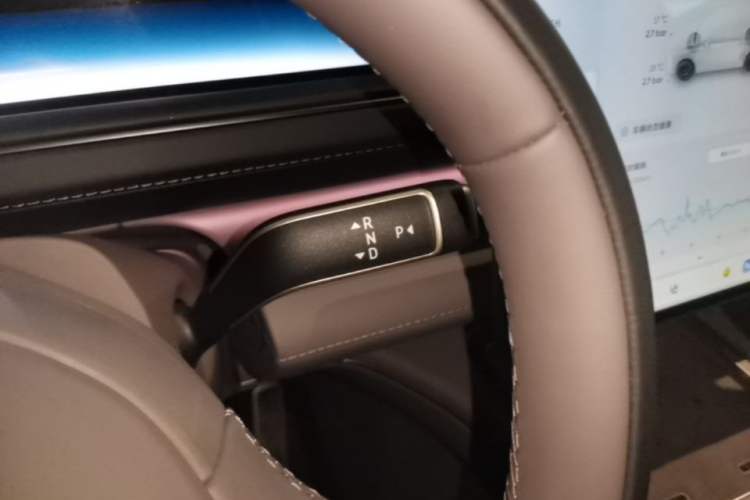 Used Nio ES8 2026 Model 6-seat Executive Luxury Edition Gear Lever
